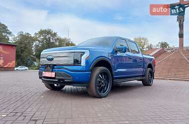 Пикап Ford F-150 2022 в 