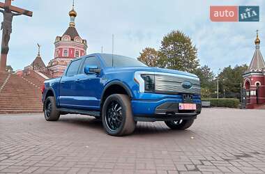 Пикап Ford F-150 2022 в 