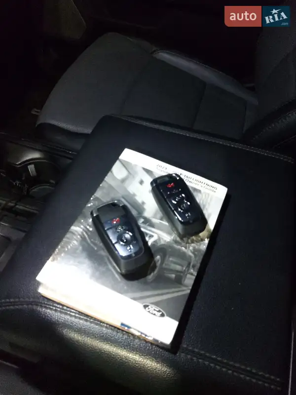 Пикап Ford F-150 2022 в Днепре документ