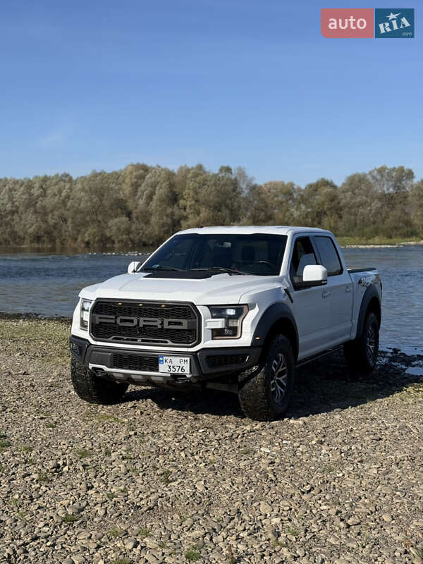 Пикап Ford F-150 2017 в Киеве