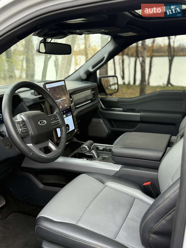 Пикап Ford F-150 2024 в Сумах фото 25 Пикап Ford F-150 2024 в Сумах