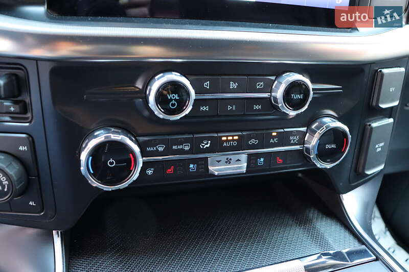 Пикап Ford F-150 2022 в Львове