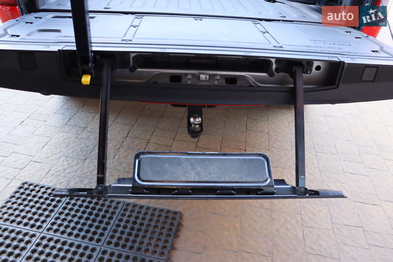 Пикап Ford F-150 2022 в Львове