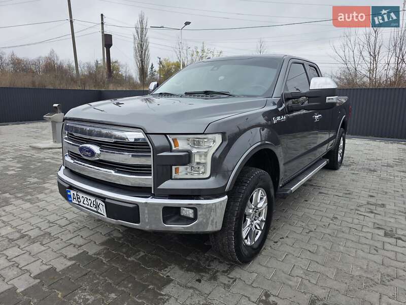 Пикап Ford F-150 2015 в Баре