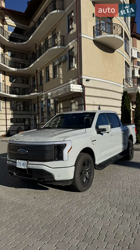 Пикап Ford F-150 2023 в Львове