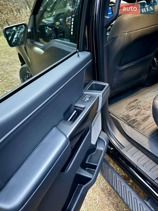 Пикап Ford F-150 2021 в Березане фото 43 Пикап Ford F-150 2021 в Березане