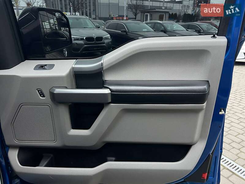 Пикап Ford F-150 2016 в Ивано-Франковске