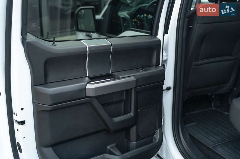 Пикап Ford F-150 2018 в Черновцах