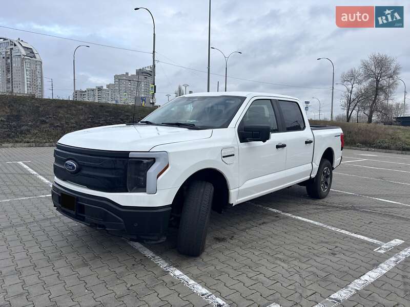 Пикап Ford F-150 2023 в Киеве фото 3 Пикап Ford F-150 2023 в Киеве