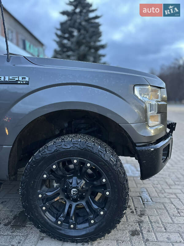 Пікап Ford F-150 2016 в Немирові
