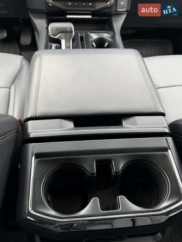 Пікап Ford F-150 2025 в Дніпрі