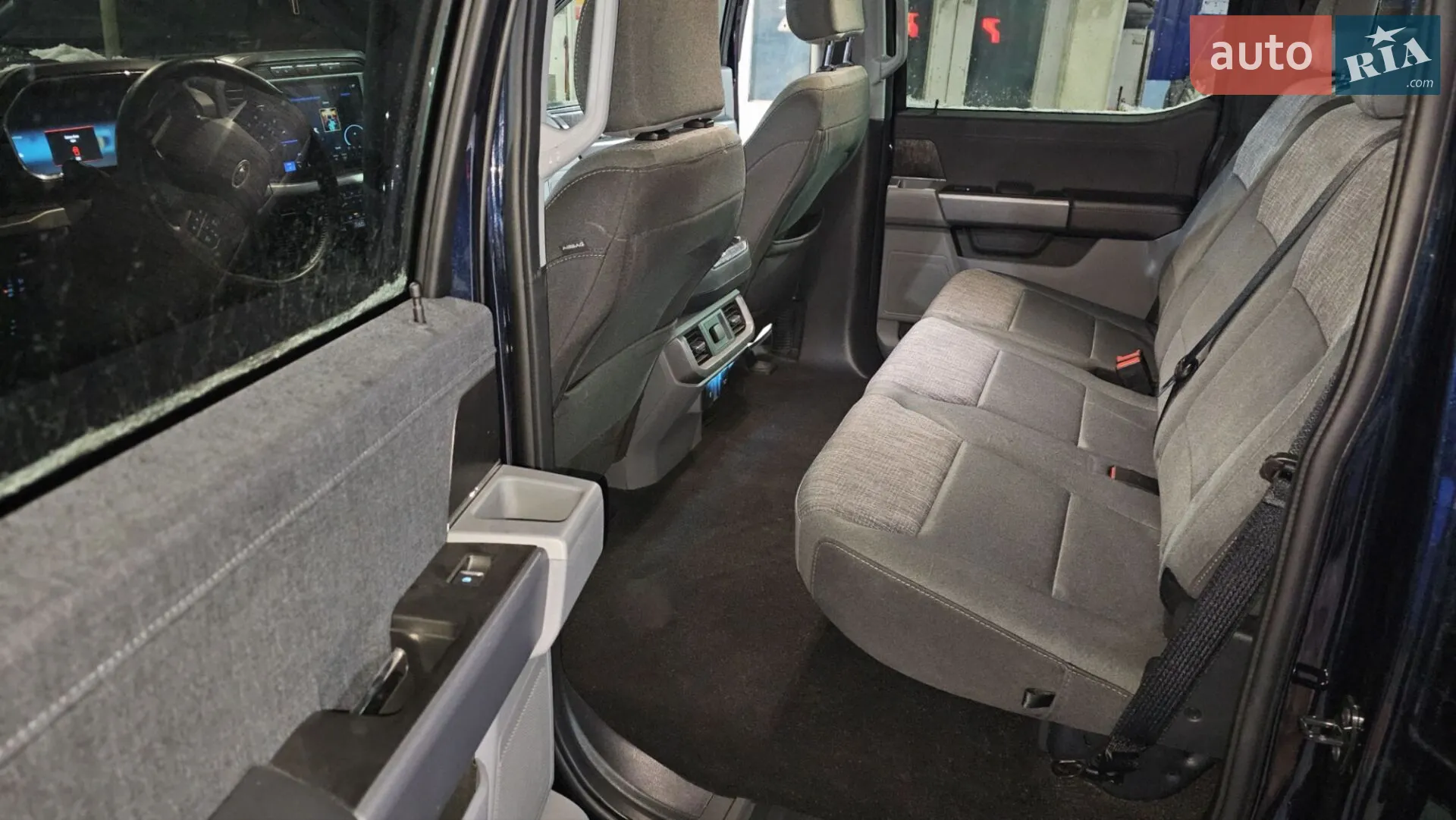 2022 Ford F-150 - мініатюра 21