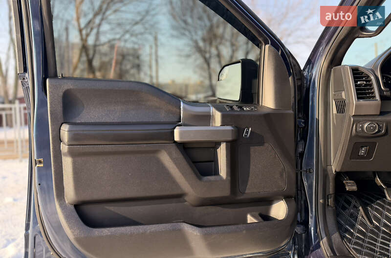 Пикап Ford F-150 2017 в Киеве