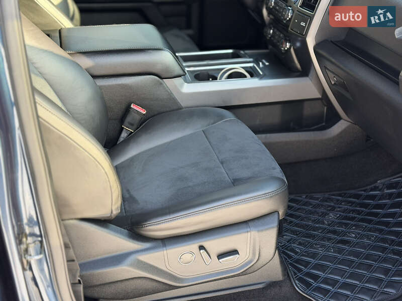 Пикап Ford F-150 2017 в Киеве