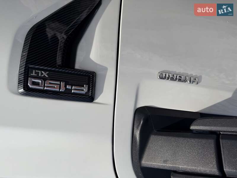 Пікап Ford F-150 2021 в Львові