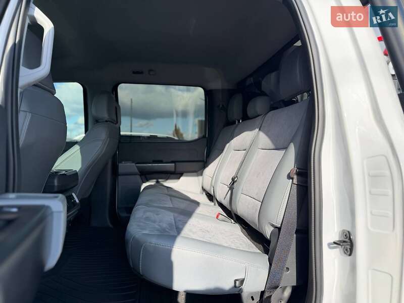 Пикап Ford F-150 2022 в Львове