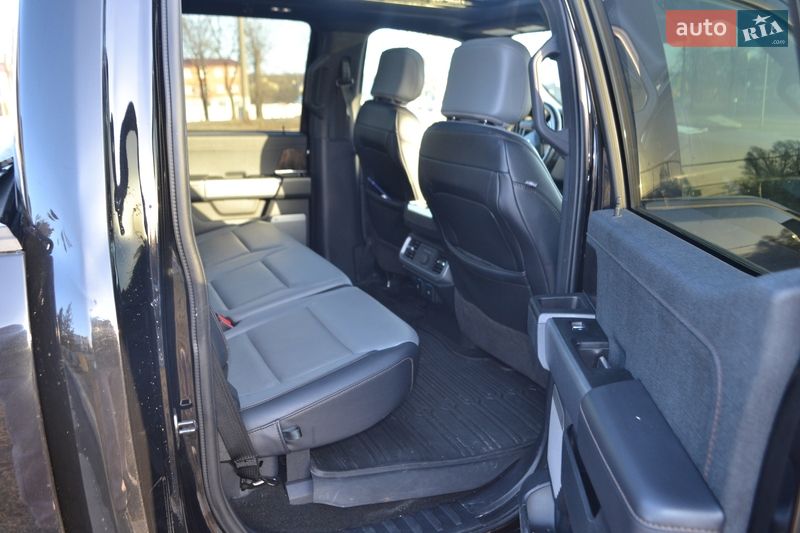 Пикап Ford F-150 2022 в Тернополе