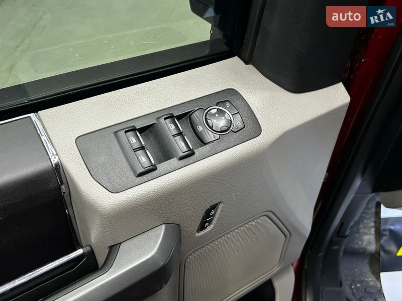 Пікап Ford F-150 2018 в Чернівцях