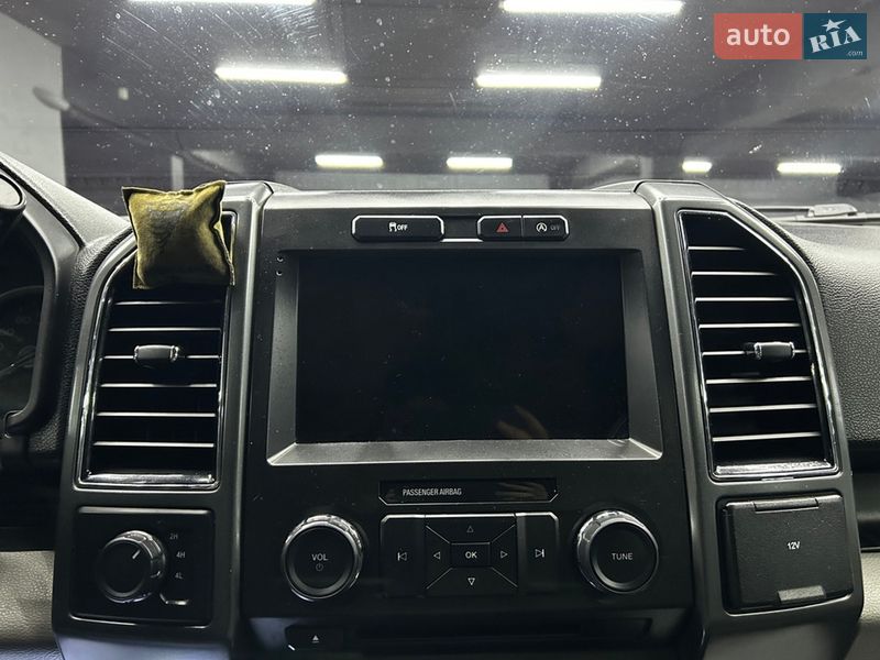 Пікап Ford F-150 2018 в Чернівцях