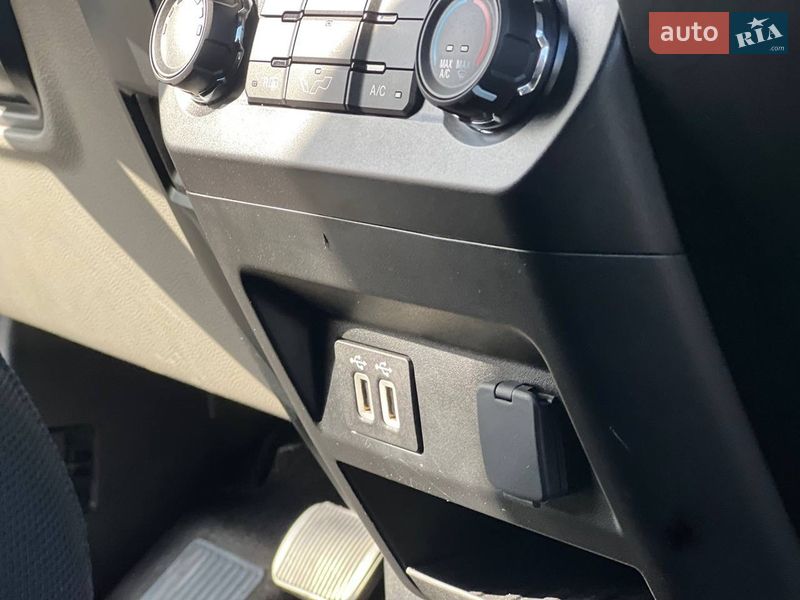 Пикап Ford F-150 2019 в Львове