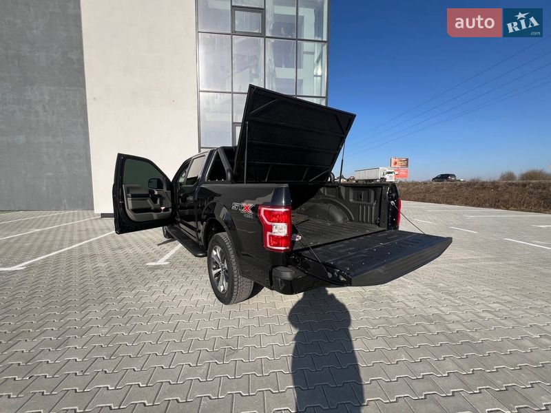 Пикап Ford F-150 2019 в Львове