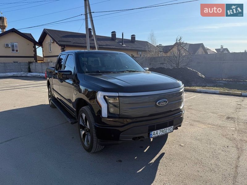 Пикап Ford F-150 2023 в Киеве фото 4 Пикап Ford F-150 2023 в Киеве