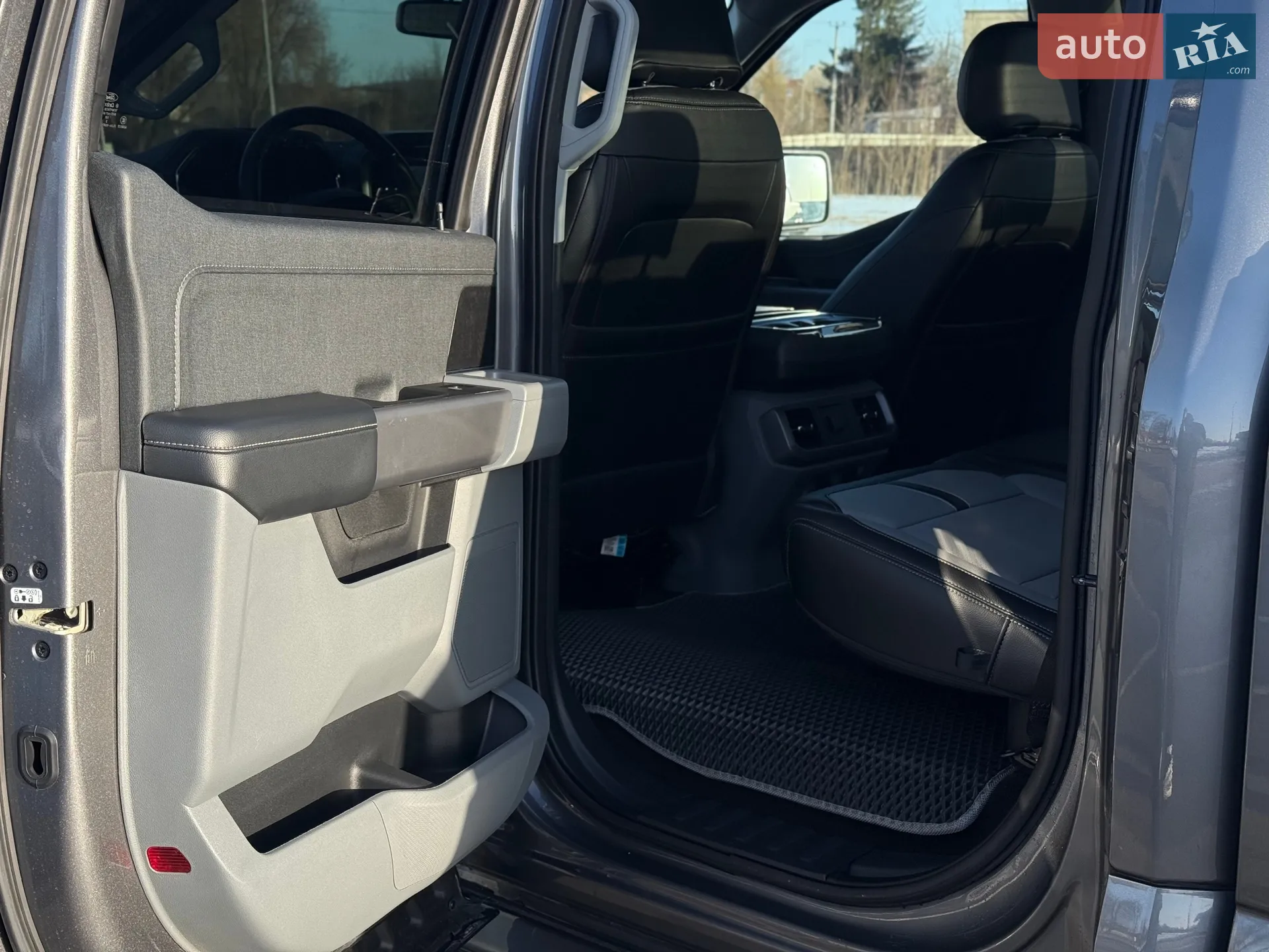 2022 Ford F-150 - мініатюра 56