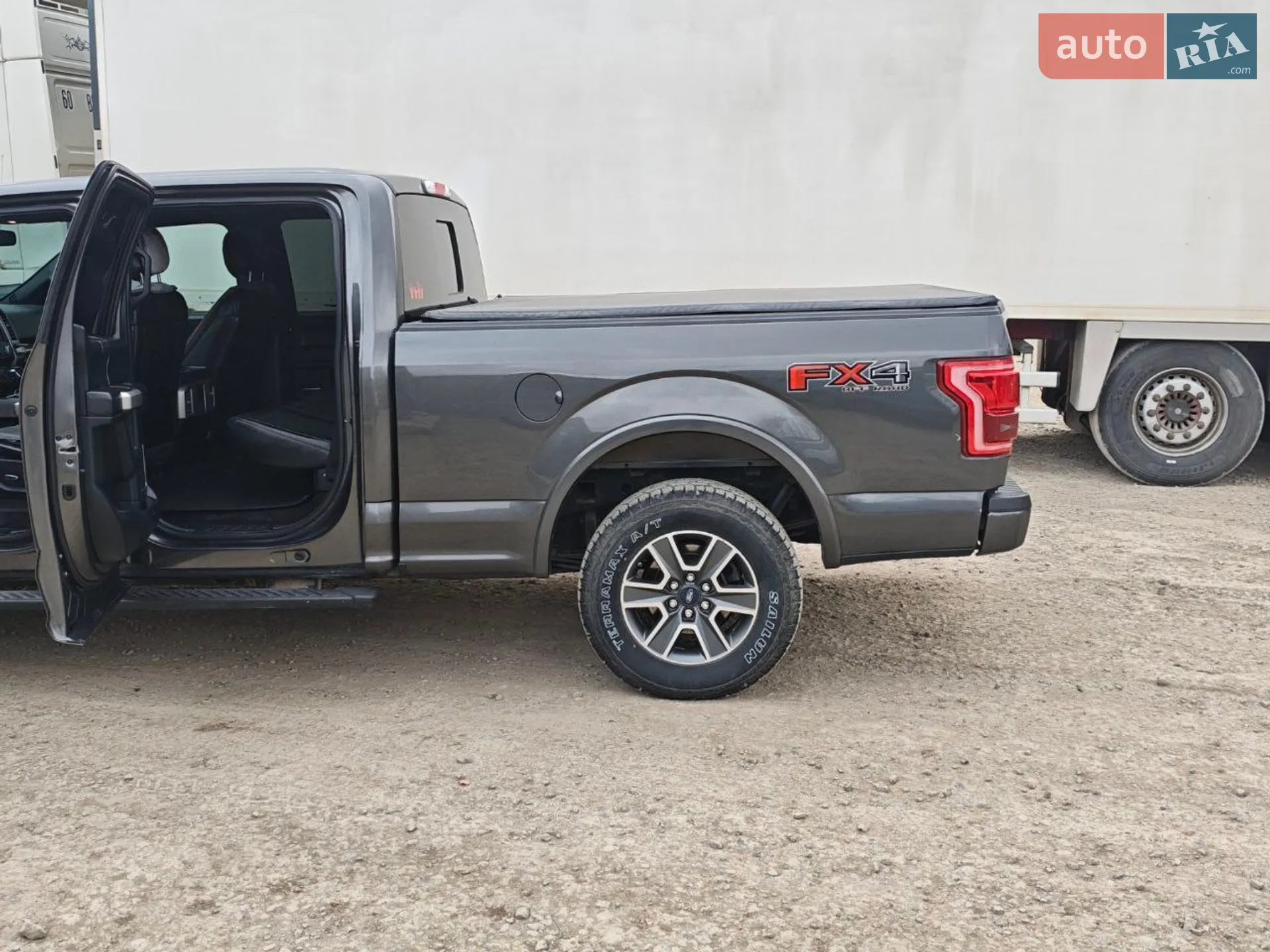 2015 Ford F-150 - мініатюра 23