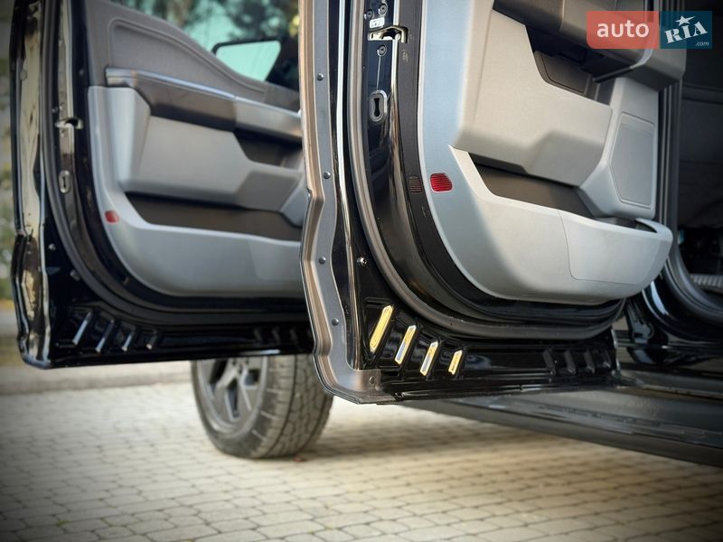 Пикап Ford F-150 2023 в Ивано-Франковске