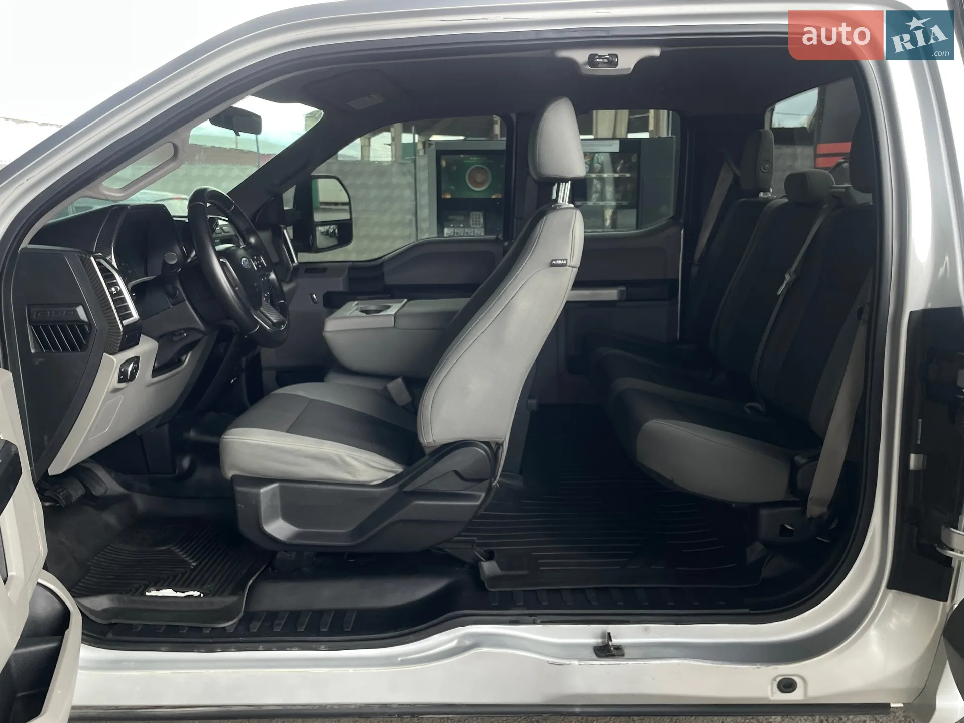2015 Ford F-150 - мініатюра 51