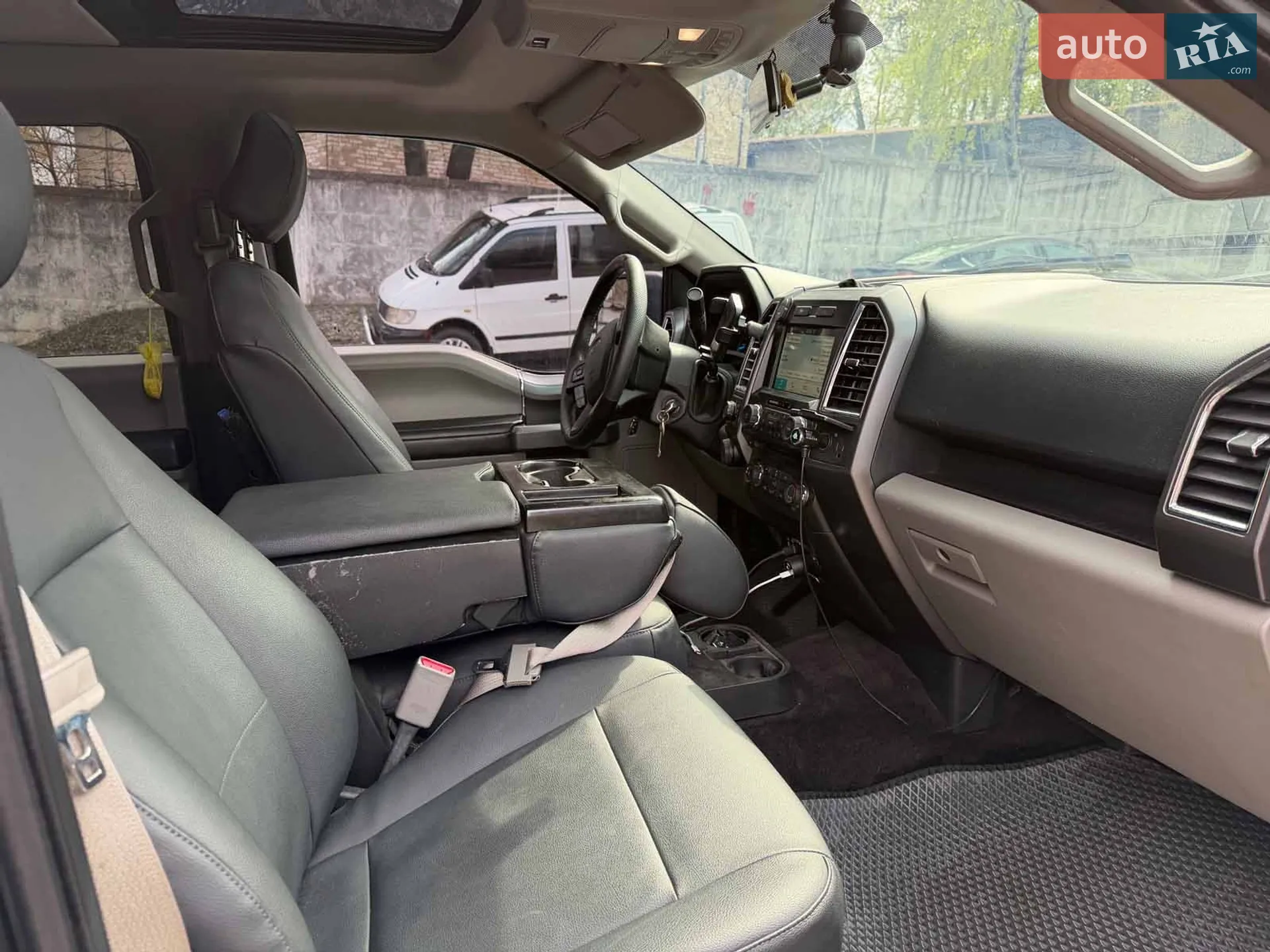 2015 Ford F-150 - мініатюра 29