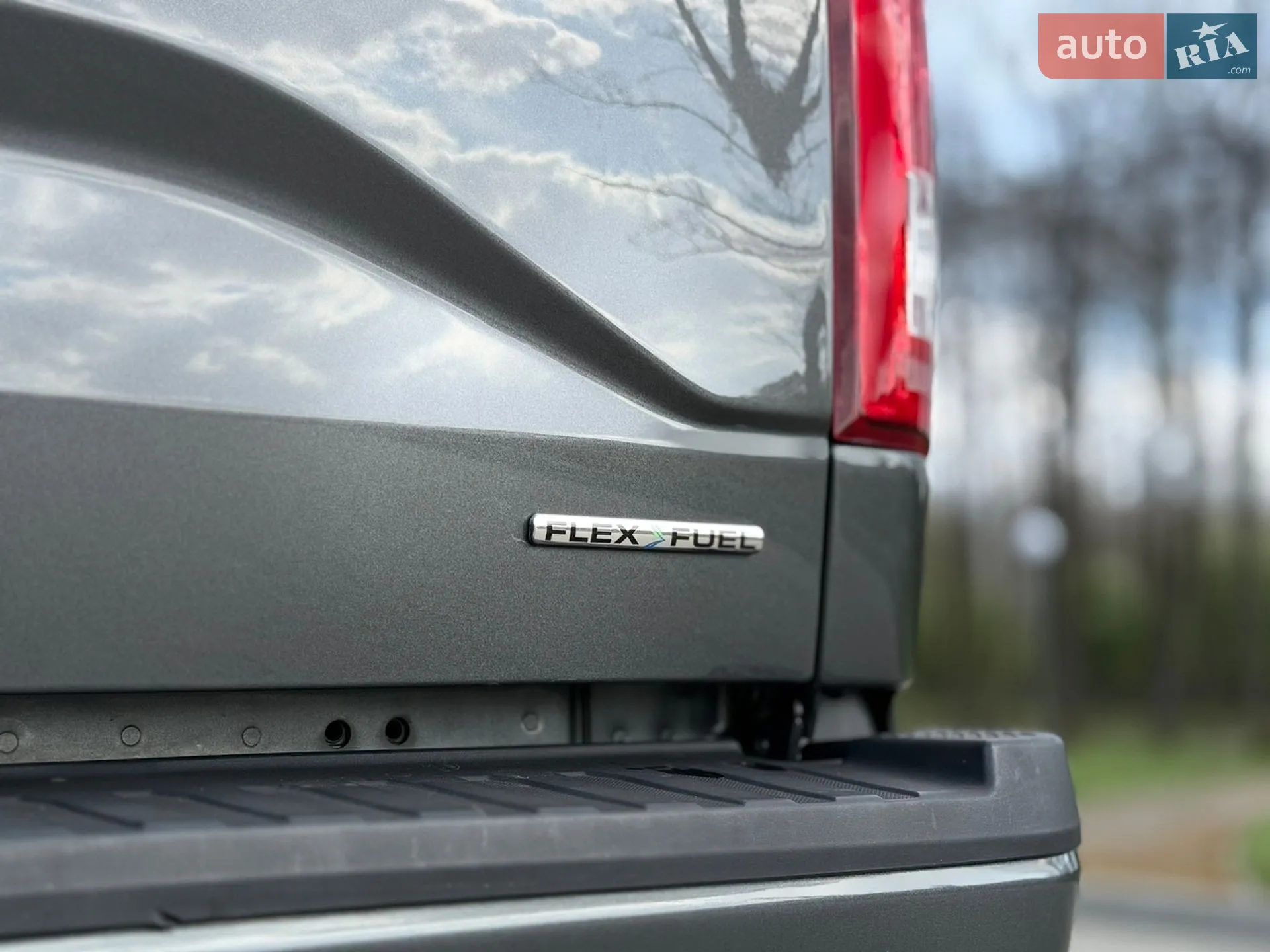 2015 Ford F-150 - мініатюра 144