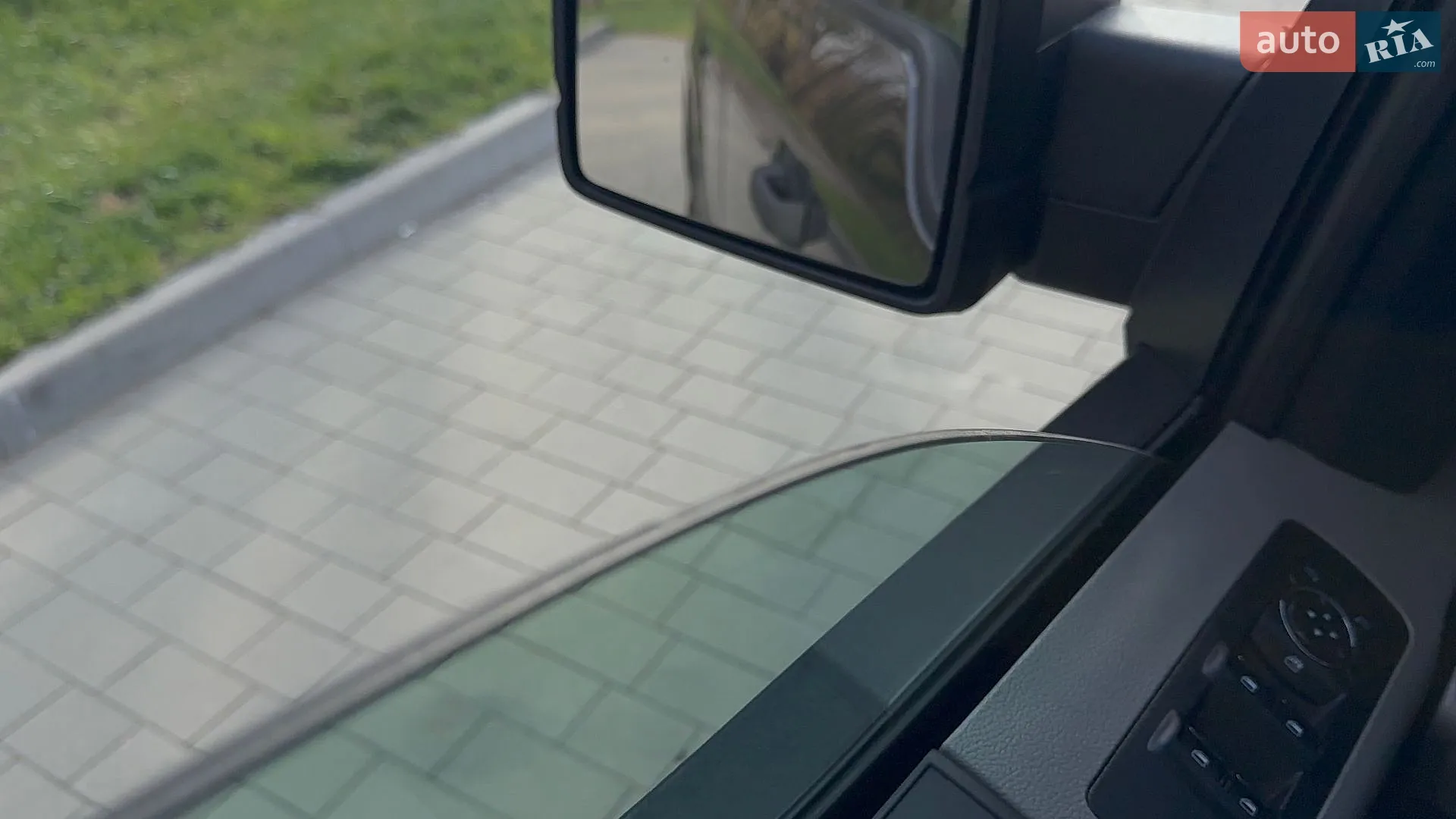 2015 Ford F-150 - мініатюра 208