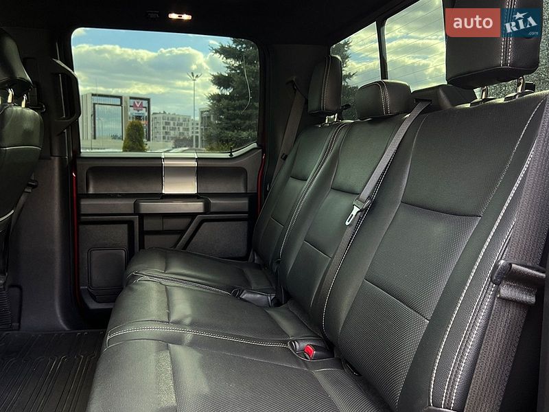 Пікап Ford F-150 2016 в Львові