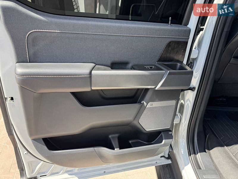 Пикап Ford F-150 2023 в Тернополе