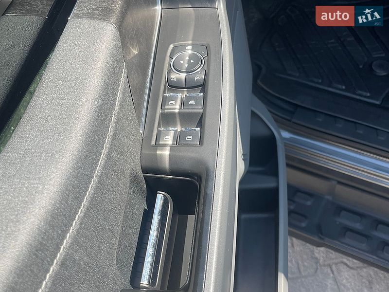 Пікап Ford F-150 2023 в Дніпрі