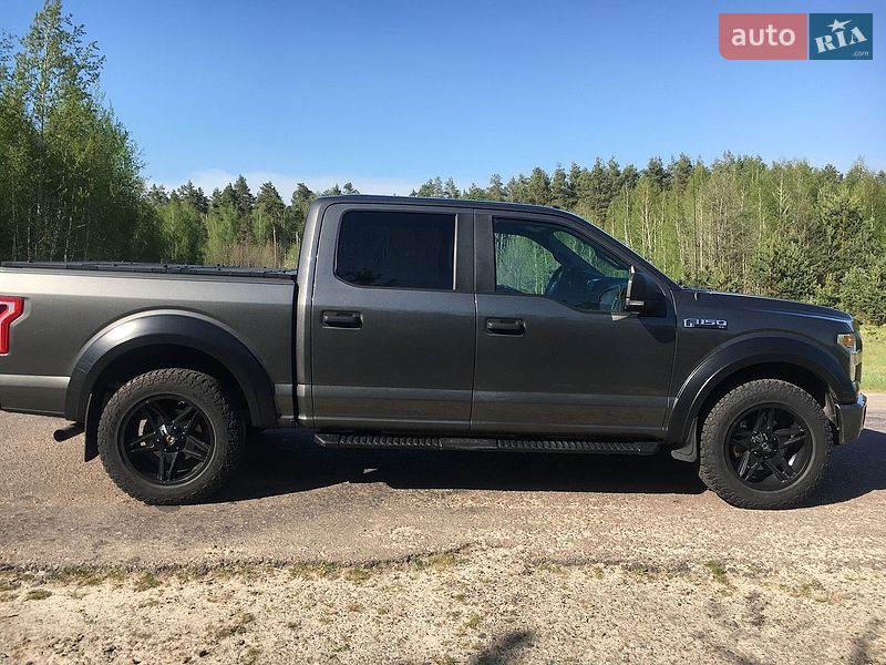 Пикап Ford F-150 2017 в Корюковке