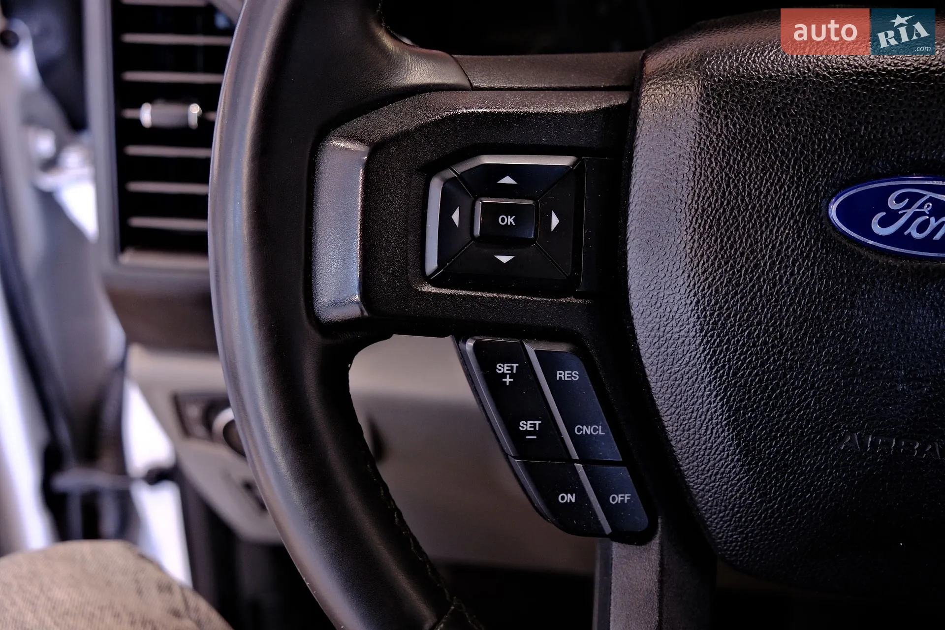 2017 Ford F-150 - мініатюра 18
