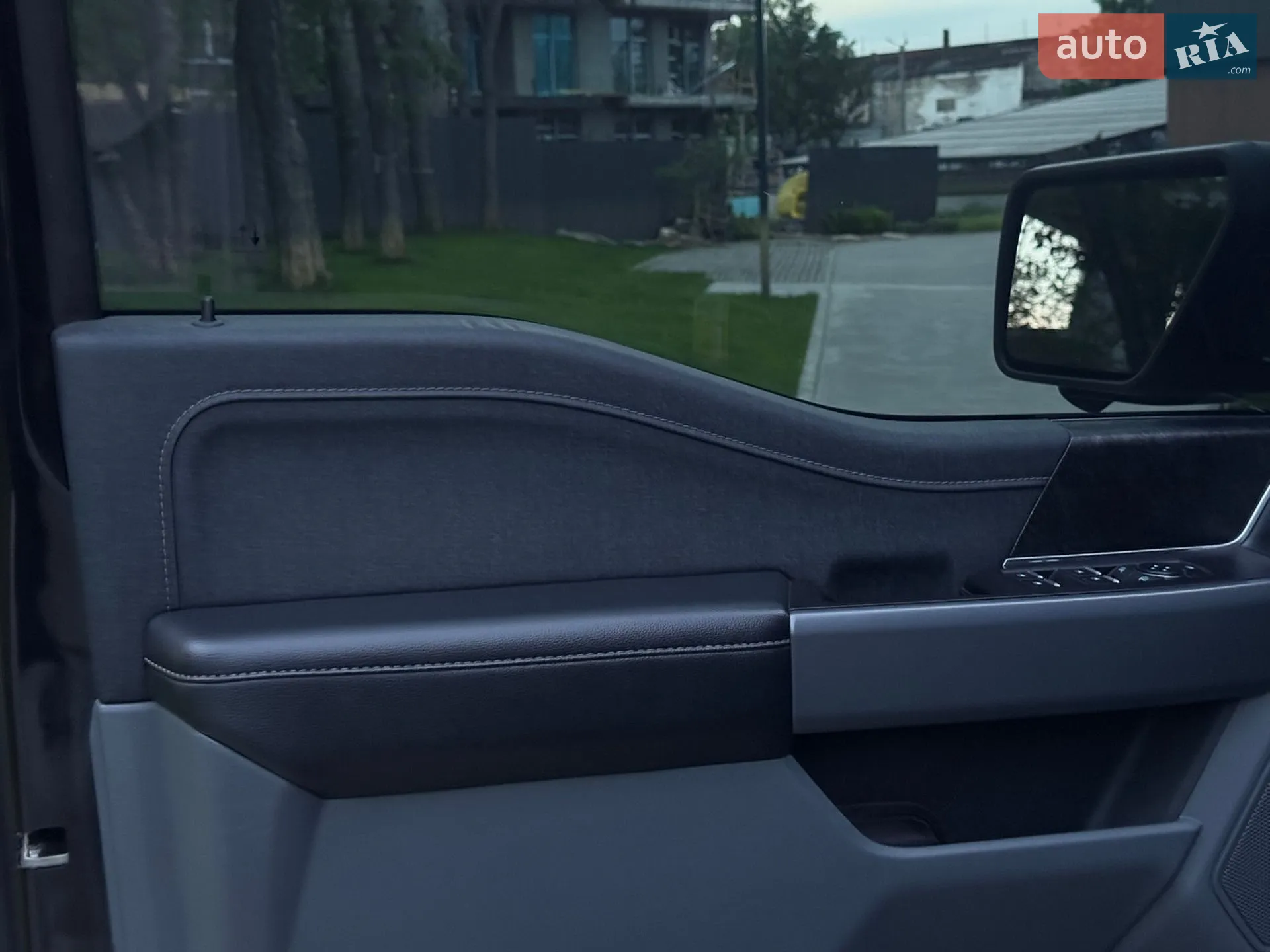 2022 Ford F-150 - мініатюра 17