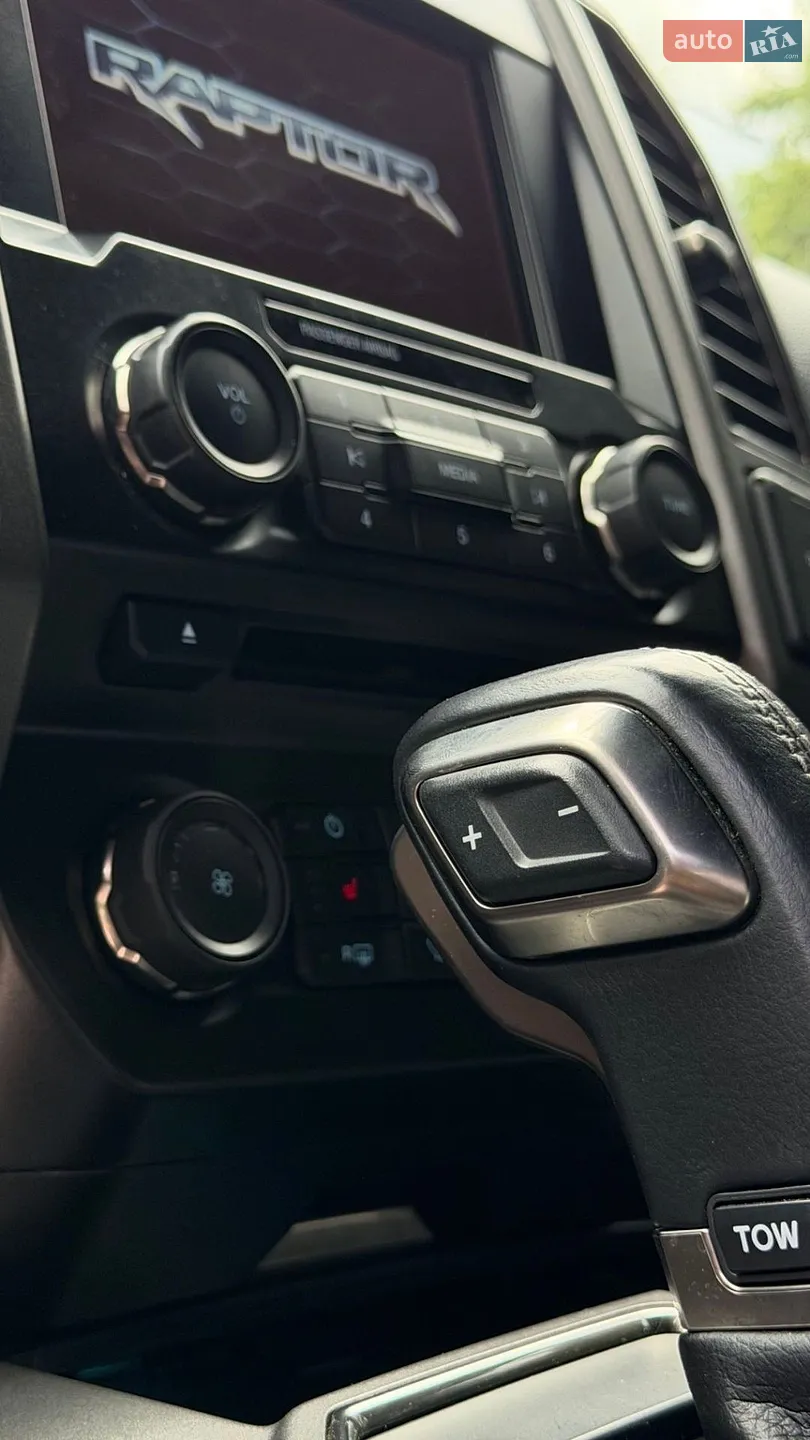 2017 Ford F-150 - мініатюра 24