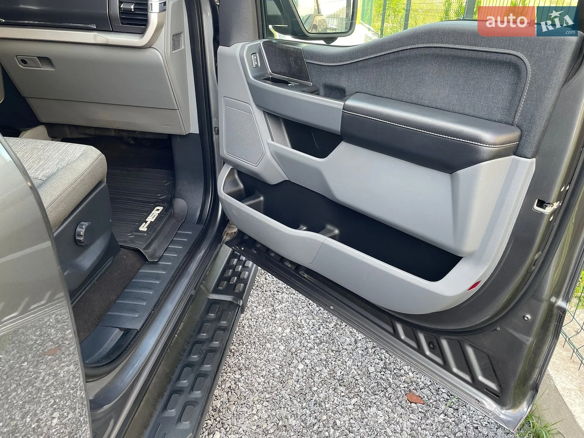 2022 Ford F-150 - мініатюра 23