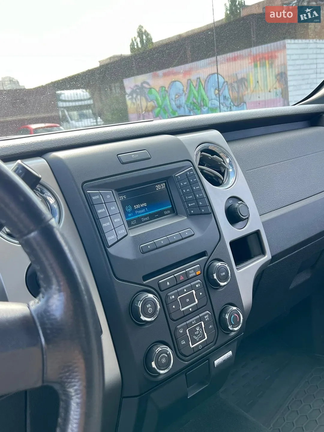 2014 Ford F-150 - мініатюра 19