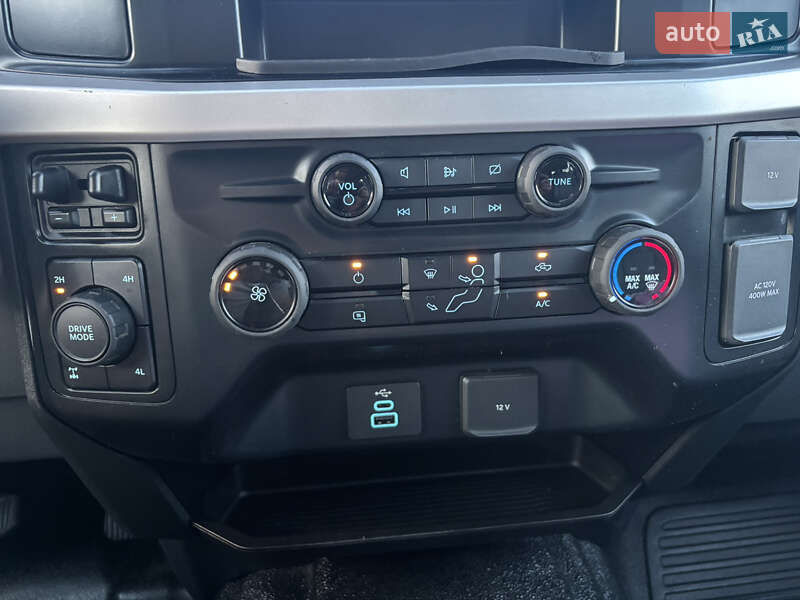 Пикап Ford F-250 2023 в Вышгороде