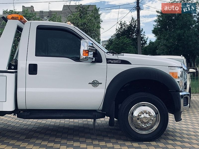 Эвакуатор Ford F-450 2014 в Николаеве