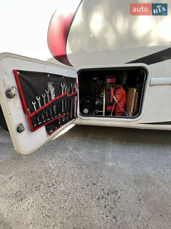 Дом на колесах Ford F-530 2017 в Одессе