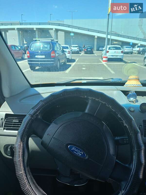 Микроавтобус Ford F-550 2005 в Солотвине фото 15 Микроавтобус Ford F-550 2005 в Солотвине