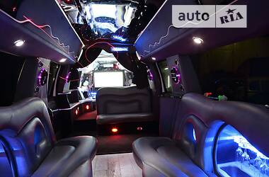 Приміський автобус Ford F-650 2009 в 