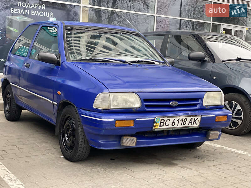 Хэтчбек Ford Festiva 1991 в 