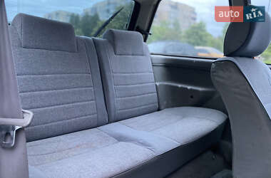 Хэтчбек Ford Festiva 1991 в 