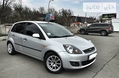 Хэтчбек Ford Fiesta 2008 в 